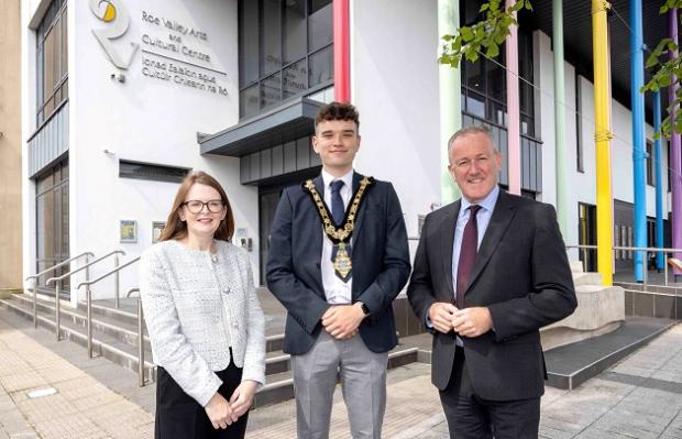 Pictured during a visit to Limavady are (L-R) Finance Minister Caoimhe Archibald, Mayor of Causeway Coast and Glens, Councillor Ciarán McQuillan and Economy Minister Conor Murphy. 